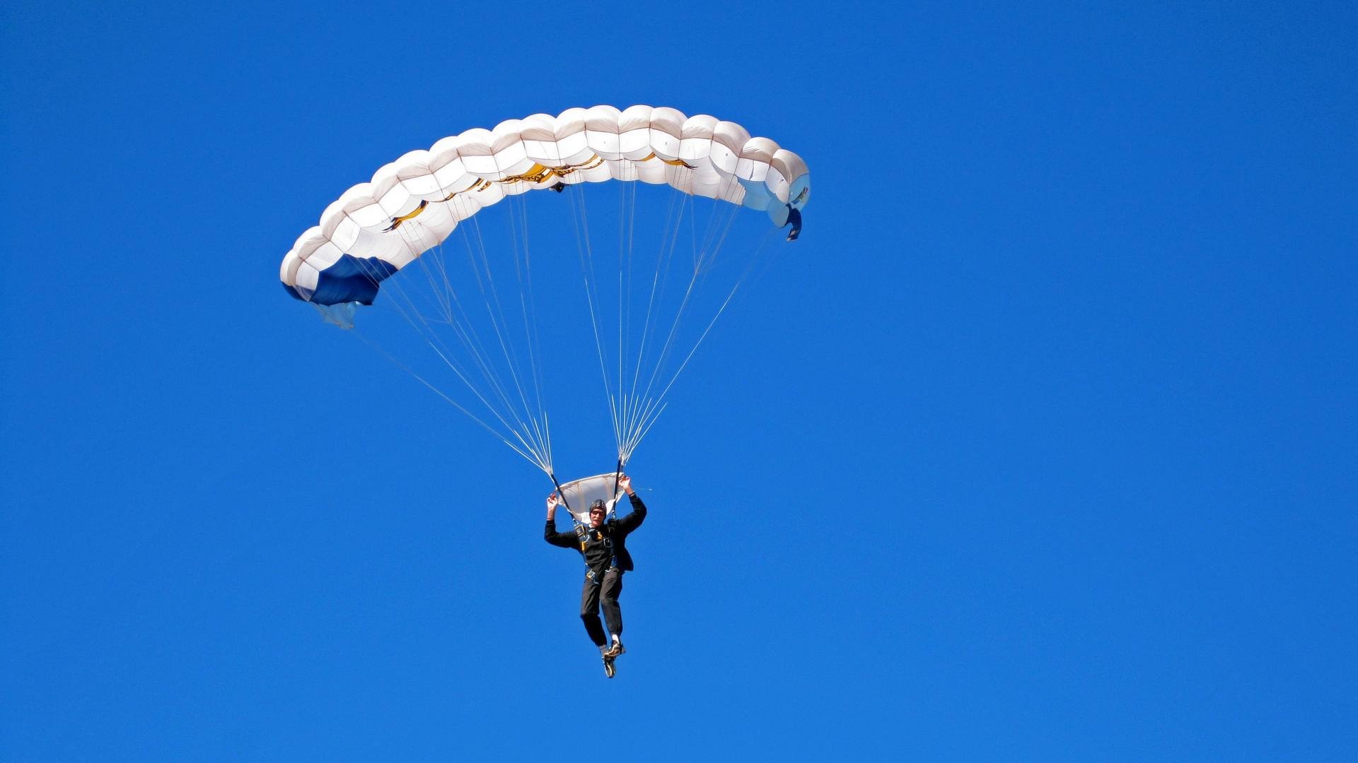 雷霆狂胜魔术，莫兰特全场最佳无争议