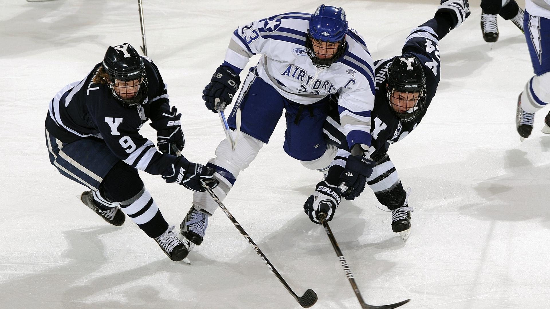阿劳霍一锤定音，新西兰爆冷击败牙买加，关键先生改写比赛剧本
